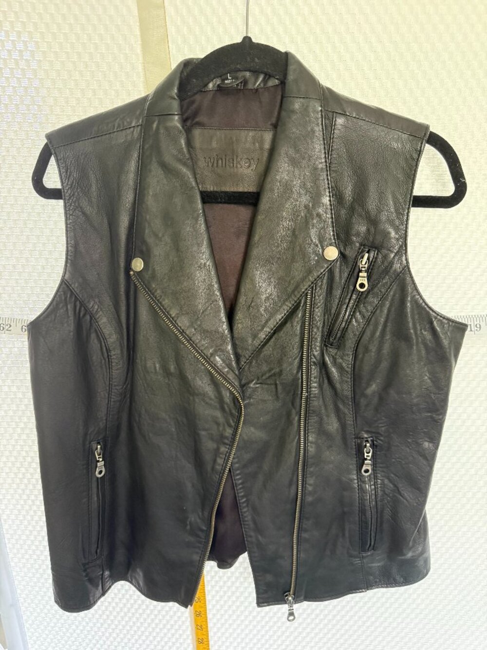 WHISKEY LEATHER MOTO VEST